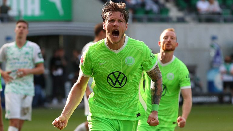 Der VfL Wolfsburg setzt auch in Lille auf ihren Top-Stürmer Wout Weghorst.