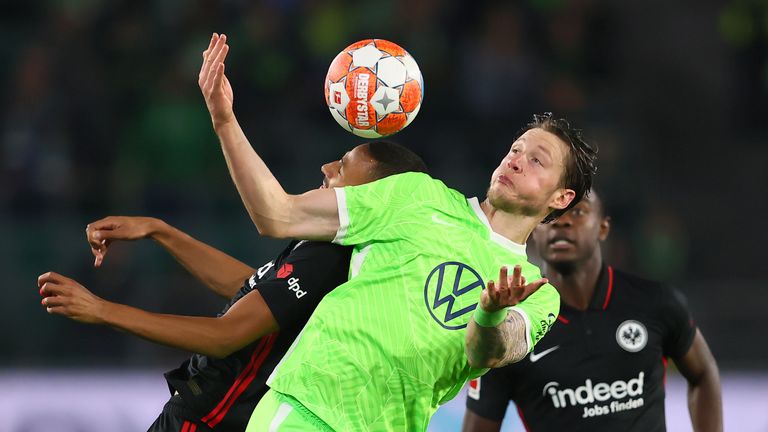 Der VfL Wolfsburg verliert Rang eins in der Tabelle.