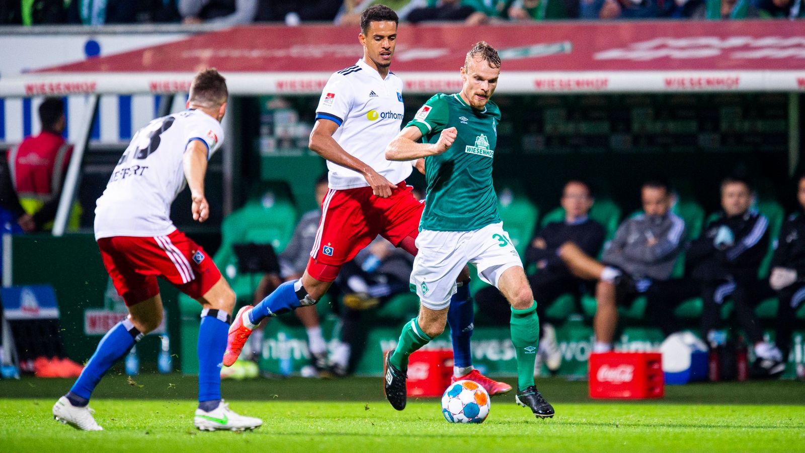 Werder Bremen News: SVW verlängert mit Christian Groß | Fußball News ...