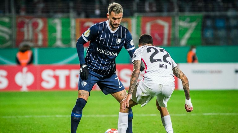 VFL BOCHUM: Danny Blum, Anthony Losilla, Vasilios Lampropoulos, Herbert Bockhorn, Robert Tesche, Milos Pantovic, Tom Weilandt, Soma Novothny.