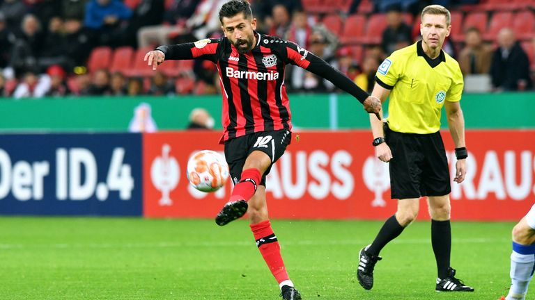 Kerem Demirbay ist bei der Werkself unter Trainer Seoane endlich zum Leistungsträger avanciert. Die Entwicklung dürfte auch Flick nicht entgangen sein, aber reicht es wirklich zum DFB-Comeback?