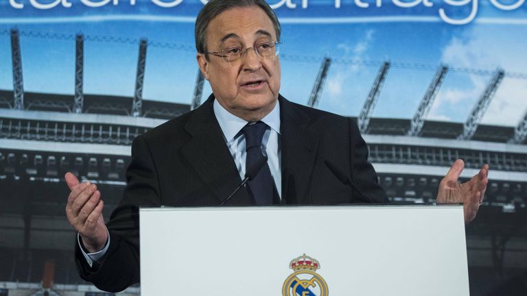 Real-Präsident Florentino Perez deutet eine Entscheidung über  den Mbappe-Wechsel von PSG nach Madrid für Januar an.