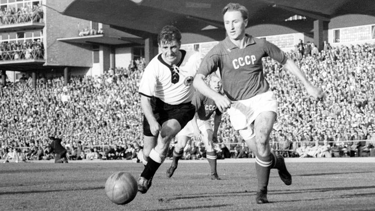 Platz 3: FRITZ WALTER. 21 Treffer in den ersten 30 Länderspielen für Deutschland.