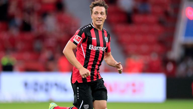 BAYER 04 LEVERKUSEN: Julian Baumgartlinger, Panagiotis Retsos, Niklas Lomb und Emrehan Gedikli.