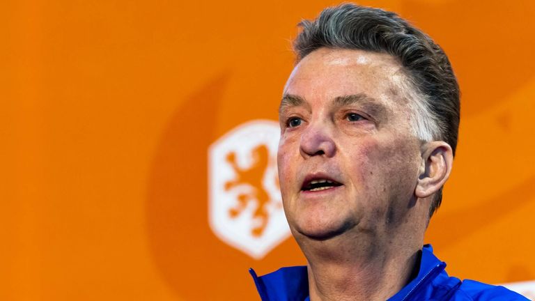 Van Gaal adelt Freiburg-Keeper Flekken