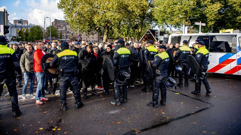 In Rotterdam kam es zu zahlreichen Festnahmen.