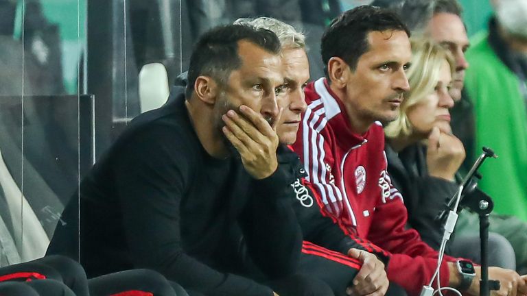 Bayerns Sportvorstand Hasan Salihamidzic ist schockiert über Bayerns 0:5-Debakel gegen Gladbach.