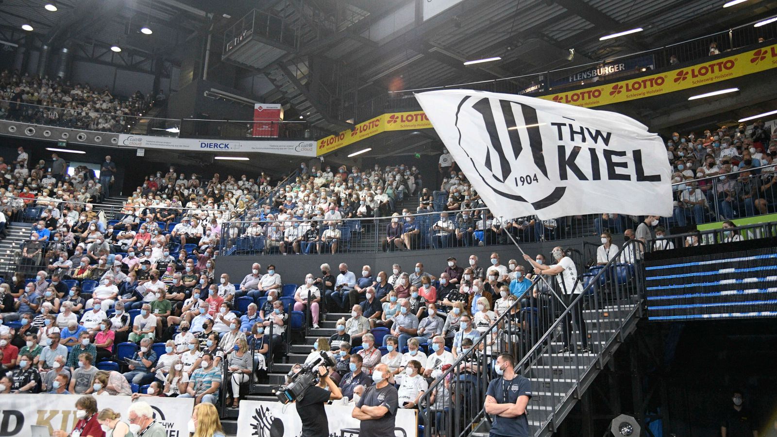 THW Kiel führt Maskenpflicht bei Heimspielen wieder ein Handball News Sky Sport