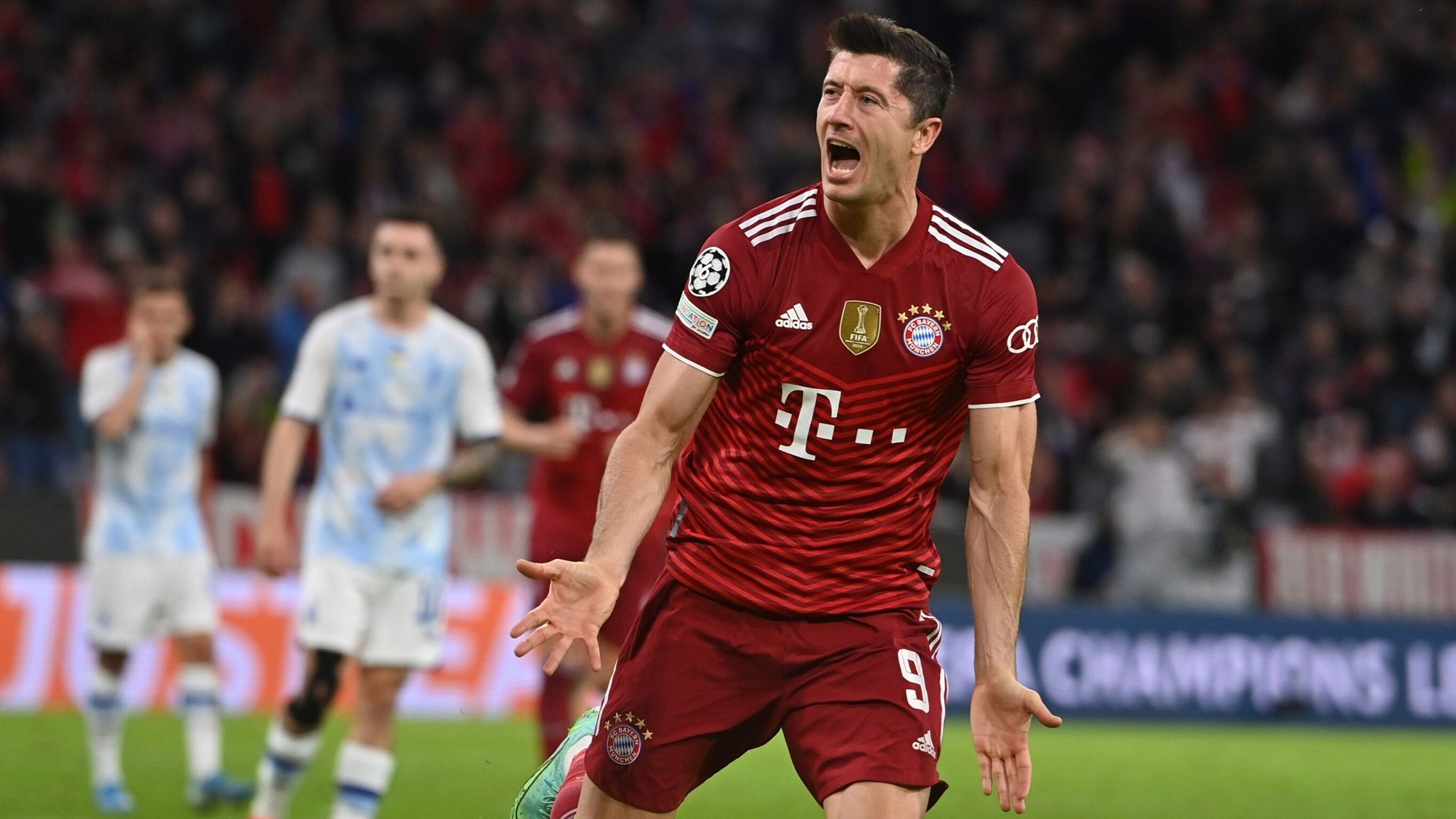 FC Bayern gegen FC Barcelona HEUTE LIVE im TV und Stream | Fußball News