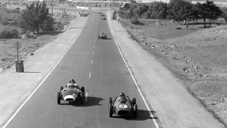 1958: 8 Punkte Abstand. Vanwall (Moss/Brooks/Lewis-Evans) vor Ferrari (Hawthorn/Collins/Musso).