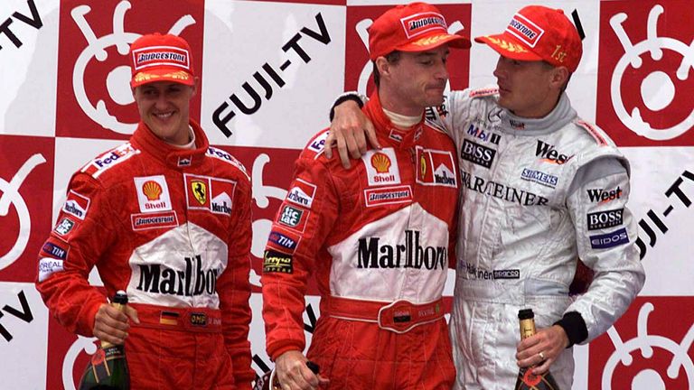 1999: 4 Punkte Abstand. Ferrari (Schumacher/Irvine) vor McLaren (Häkkinen/Coulthard).