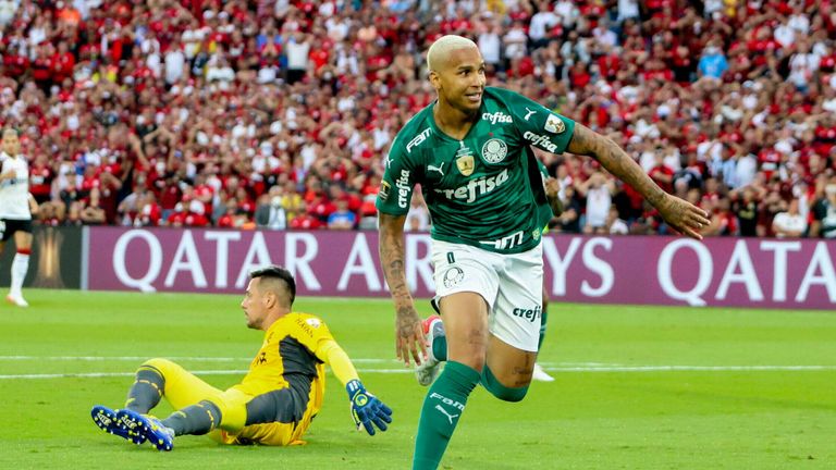 Deyverson avanciert im Finale der Copa Libertadores zum Helden für Palmeiras. 