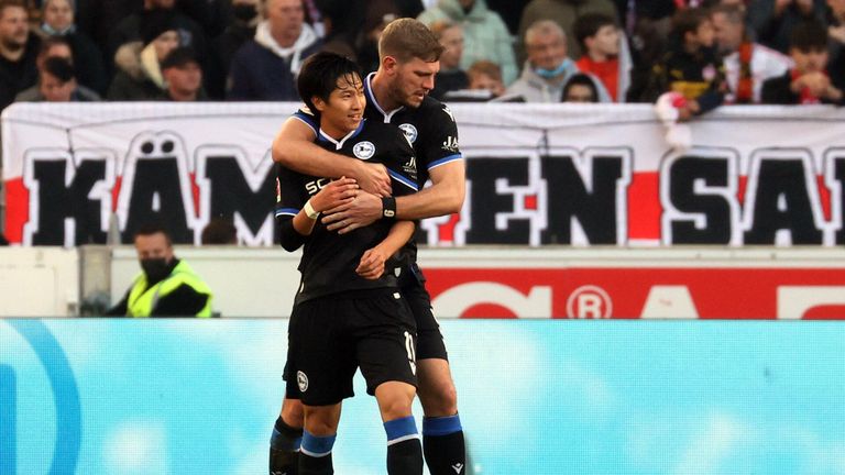 Okugawa trifft für Bielefeld.