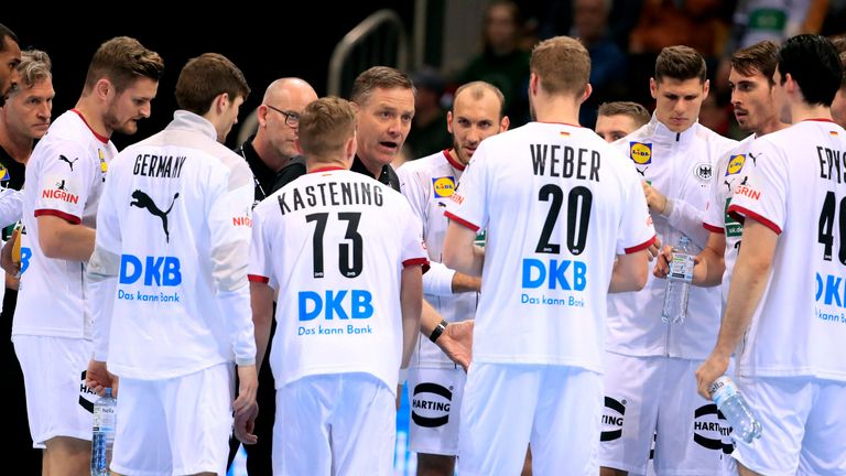 Die deutschen Handballer testen vor dem EM-Start zweimal gegen Serbien. 