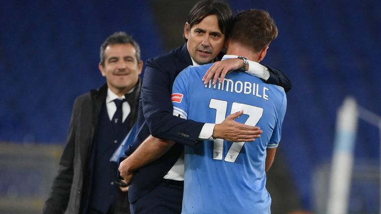 Als Trainer: Simone Inzaghi, Lazio, 2016-2021, 242 Spiele, Erfolge: italienischer Pokalsieger (2019), italienischer Superpokalsieger (2018, 2020), aktuell: Trainer von Inter Mailand