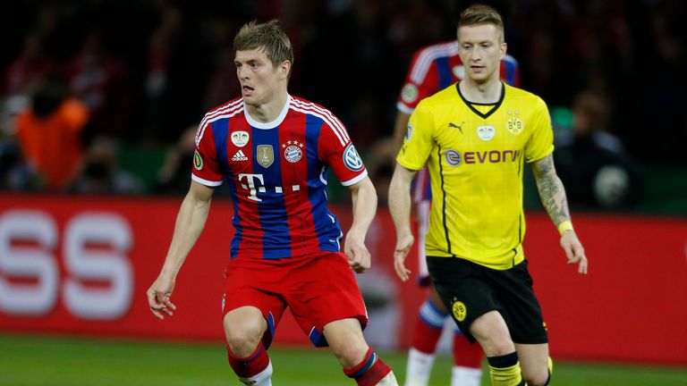 2014 - Toni Kroos (FC Bayern & Real Madrid): Platz 9; Gewinner: Cristiano Ronaldo (Real Madrid)