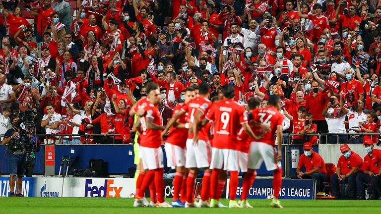 Platz 7: SL Benfica, 425 Tore