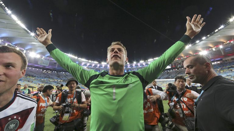 2014 - Manuel Neuer (FC Bayern): Platz 3; Gewinner: Lionel Messi (FC Barcelona)