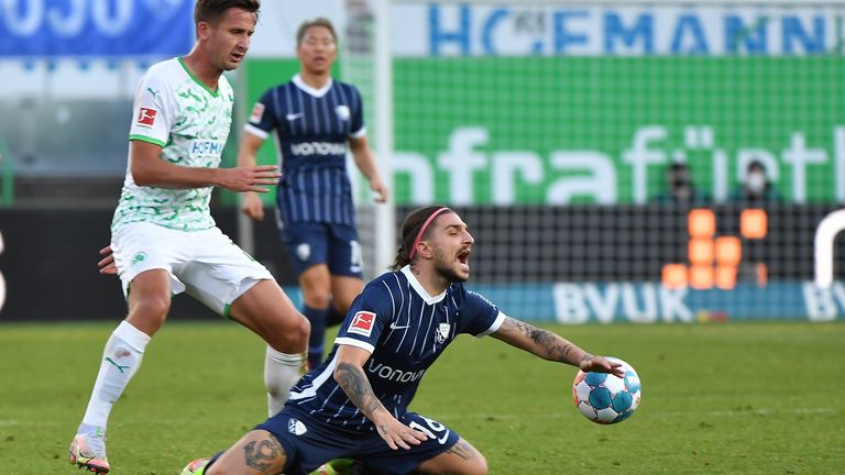 Fouls am Gegner: Platz 1: Paul Seguin, Fürth, 22 Fouls – auf Platz zwei folgt Manuel Prietl (Bielefeld) mit 21 Fouls, den dritten Platz teilen sich Anthony Losilla (Bochum) und Sebsatian Polter mit jeweils 20 Fouls.
