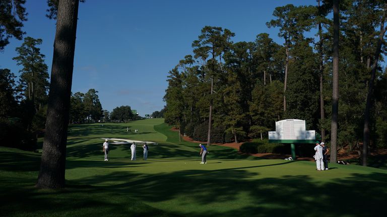 GOLF: Vom 07. bis 10. April 2022 finden im Augusta National Golf Club die Masters statt. Es ist eins von vier Major-Turnieren und das wohl prestigeträchtigste in den USA. 