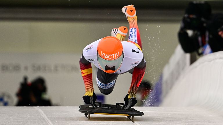 Axel Jungk hat beim Skeleton-Weltcup in Winterberg ihre starke Form bestätigt. 