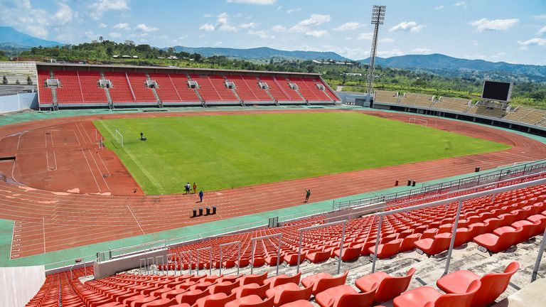 Stade Kouekong (Bafoussam), Kapazität: 20.000