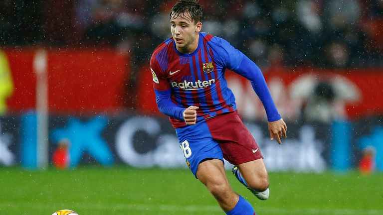 Nico Gonzalez (Mittelfled): 19 Jahre – 15 Ligaspiele – Vertrag bis 2024 – letzter Verein: FC Barcelona B
