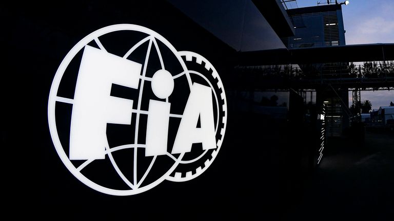 Die FIA will das Finale in Abu Dhabi noch einmal genau unter die Lupe nehmen.