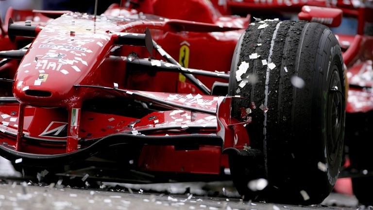 Bis heute bleibt Räikkönen damit der letzte Formel-1-Weltmeister im Ferrari.