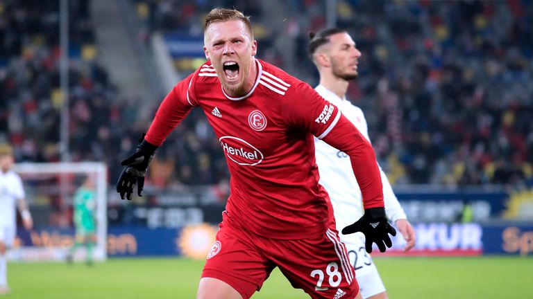 VERWANDELTE ELFMETER: 1. Rouwen Hennings, drei Elfmetertreffer (Düsseldorf), 2. Enrico Valentini (Nürnberg), Phillip Tietz (Darmstadt), Sonny Kittel (Hamburg) und Guido Burgstaller (St, Pauli), jeweils zwei Elfmetertreffer…