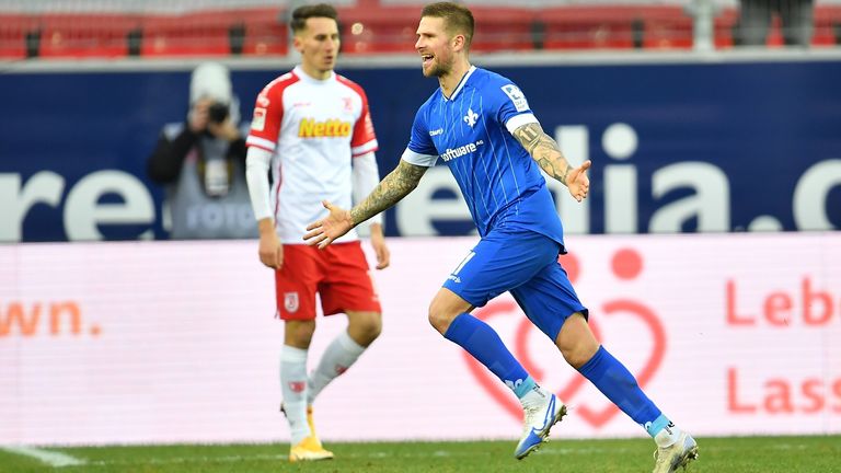 …6. Tobias Kempe (Darmstadt), David Konsombi (Hamburg) und elf weitere Spieler mit einem Elfmetertreffer