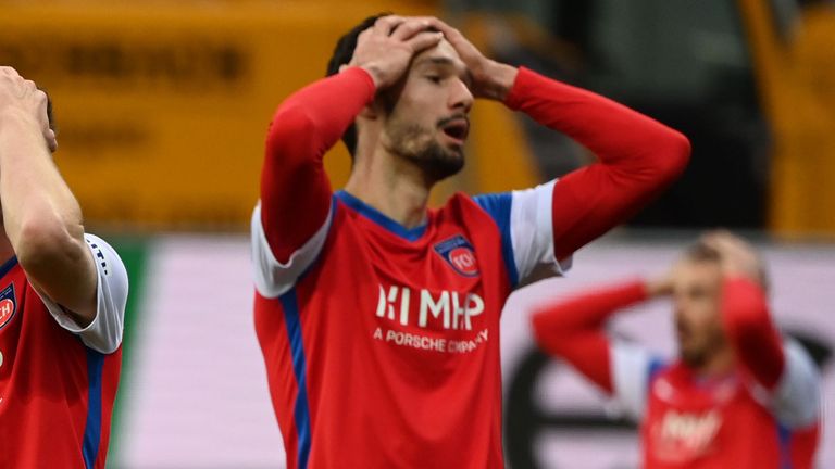 PFOSTEN-/LATTENTREFFER: 1. Tim Kleindienst, fünf Pfosten-/Lattentreffer (Heidenheim), 2. Simon Terodde (Schalke), Marvin Ducksch (Bremen) und Philipp Hofmann (Karlsruhe), jeweils drei Pfosten-/Lattentreffer...