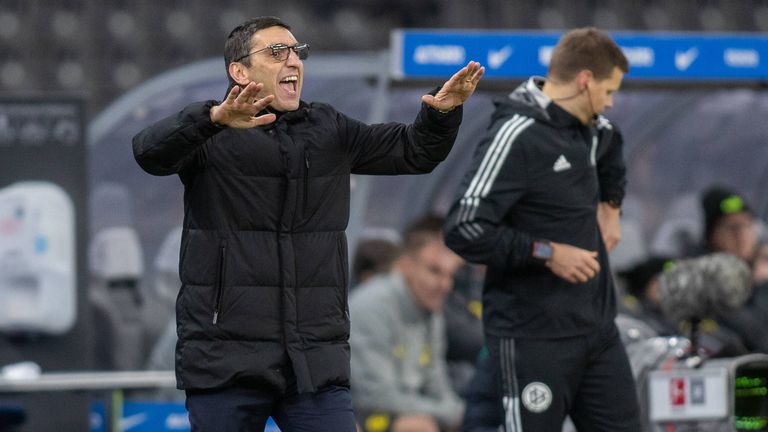 PLATZ 11: Tayfun Korkut (Hertha BSC) - Note: 3,52