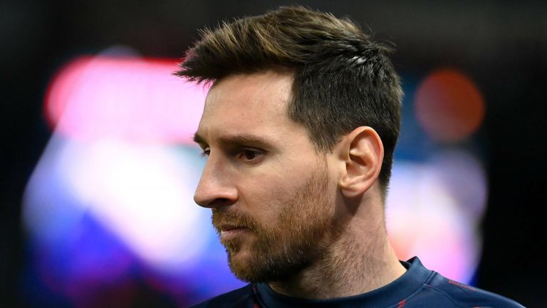 Der Marktwert von Superstar Lionel Messi sinkt.