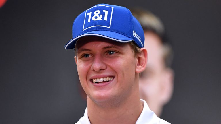 Mick Schumacher blickt positiv auf sein Rookie-Jahr in der F1 zurück.