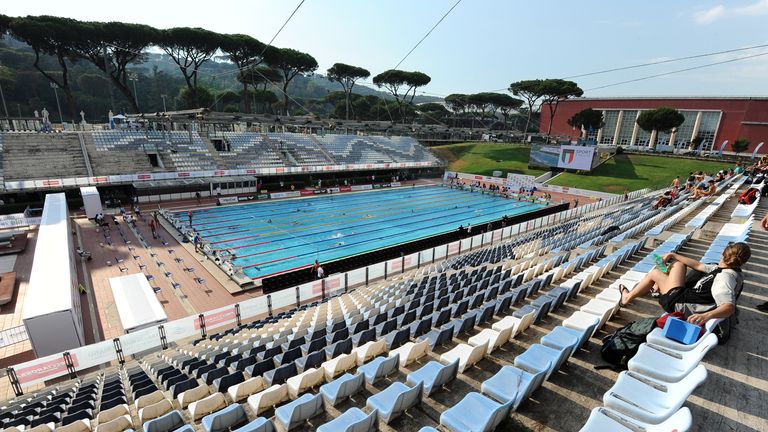 SCHWIMM-EM: Um zu klären wer die besten Schwimmer in Europa sind, springen die Athleten ebenfalls vom 11. bis 21. August 2022 in Rom ins Becken. Hier wird in den Bahnen vom Schwimmstadion des Foro Italico geschwommen. 