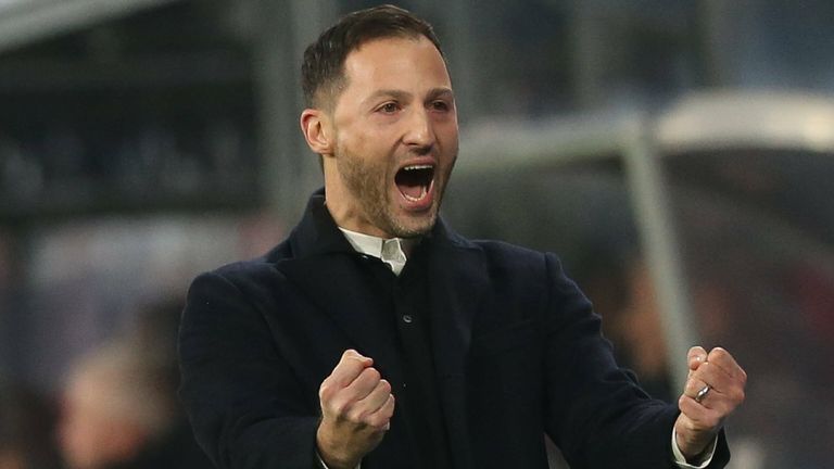 Domenico Tedesco jubelt bei seinem Leipzig-Debüt.