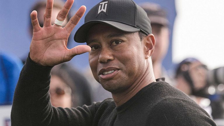 Tiger Woods kündigt nach seinem Autounfall das Comeback auf dem Golfplatz an.