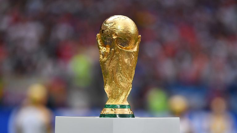 Vom 21. November bis 18. Dezember 2022 findet die Fußball-WM in Katar statt.