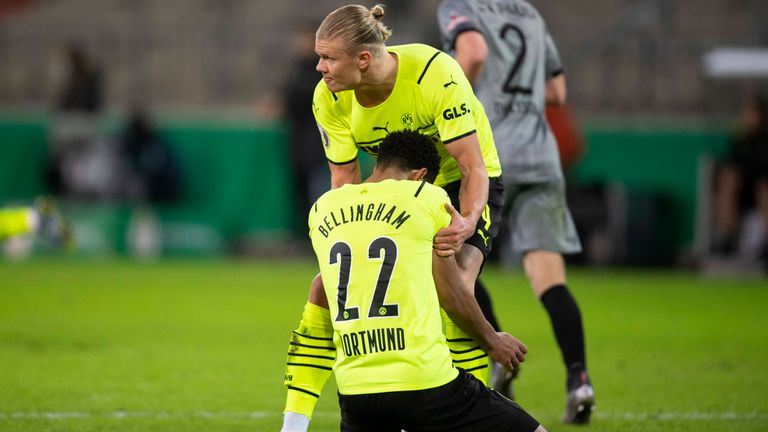 Borussia Dortmund streicht bereits im Achtelfinale des DFB-Pokals die Segel. 