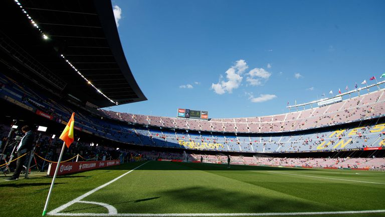 Im Camp Nou könnte ein Zuschauerrekord aufgestellt werden.