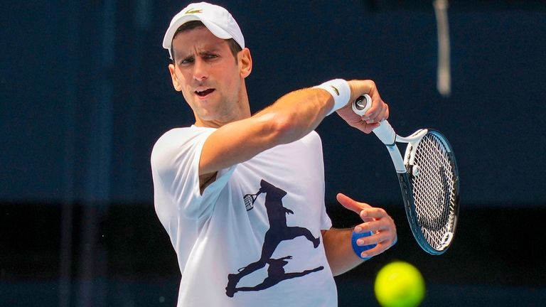 Nach wie vor ist völlig unklar, ob Novak Djokovic bei den Australian Open antreten darf.