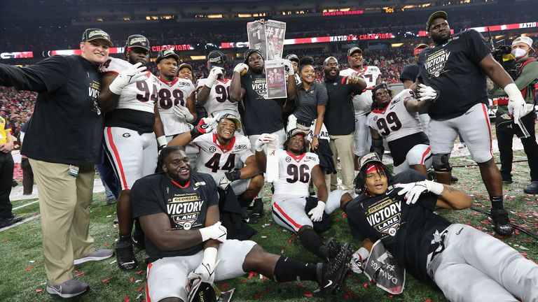 Georgia gewinnt das Finale der US-College-Meisterschaft. 