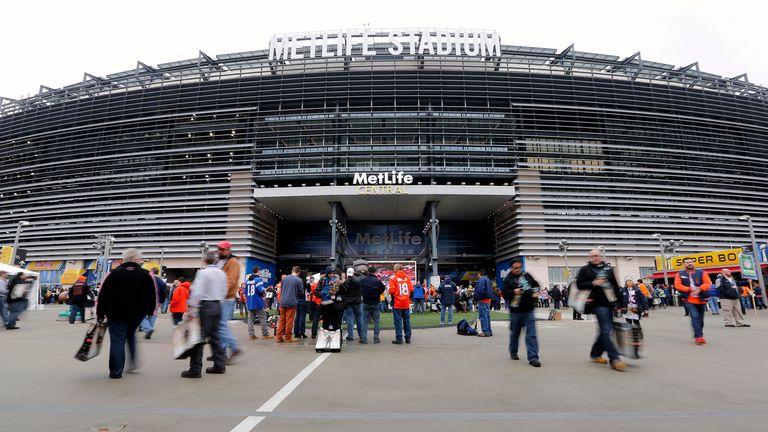 Die New York Jets und die New York Giants tragen ihre Heimspiele im Metlife Stadium in East Rutherford, New Jersey aus.