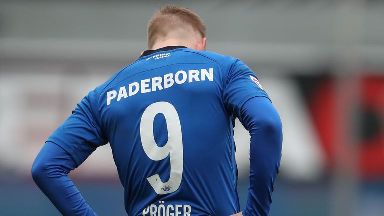 Der SC Paderborn meldet fünf positive Coronafälle.