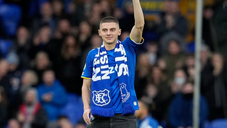 VITALIY MYKOLENKO: Wechselt für 17 Millionen Euro von Dynamo Kiew zum FC Everton.