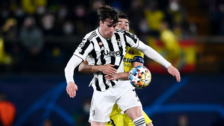 Dusan Vlahovic bringt Juventus früh in Führung.