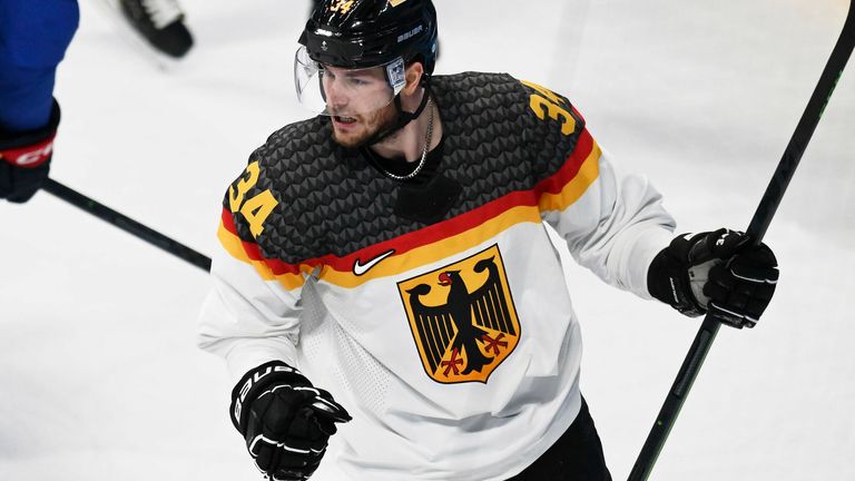 Das deutsche Eishockey-Team startet bei Olympia in die K.o.-Runde.