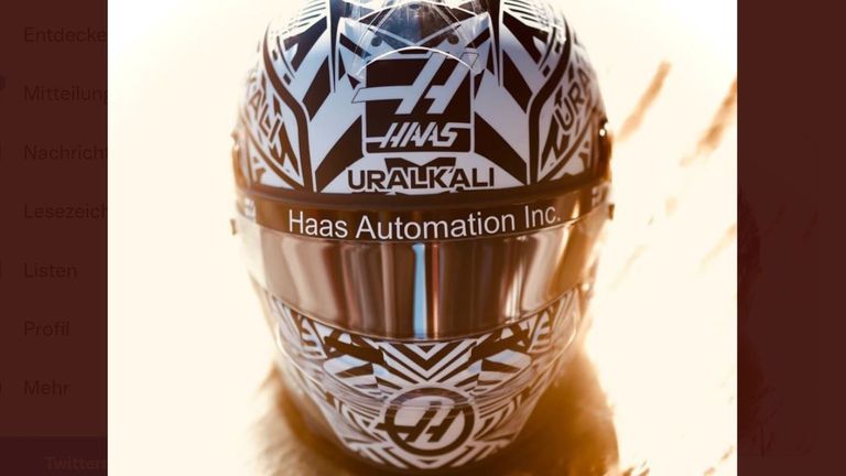 Mit dieser wilden Zebra-Optik wird Haas-Pilot Nikita Mazepin in die Saison 2022 starten (Quelle: Twitter Haas).