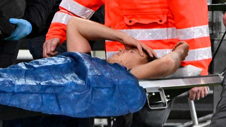 Hoffenheims Dennis Geiger verletzte sich im Duell gegen den VfB Stuttgart.